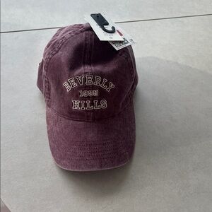 New with tags Beverly Hills 1985 plum  Cap